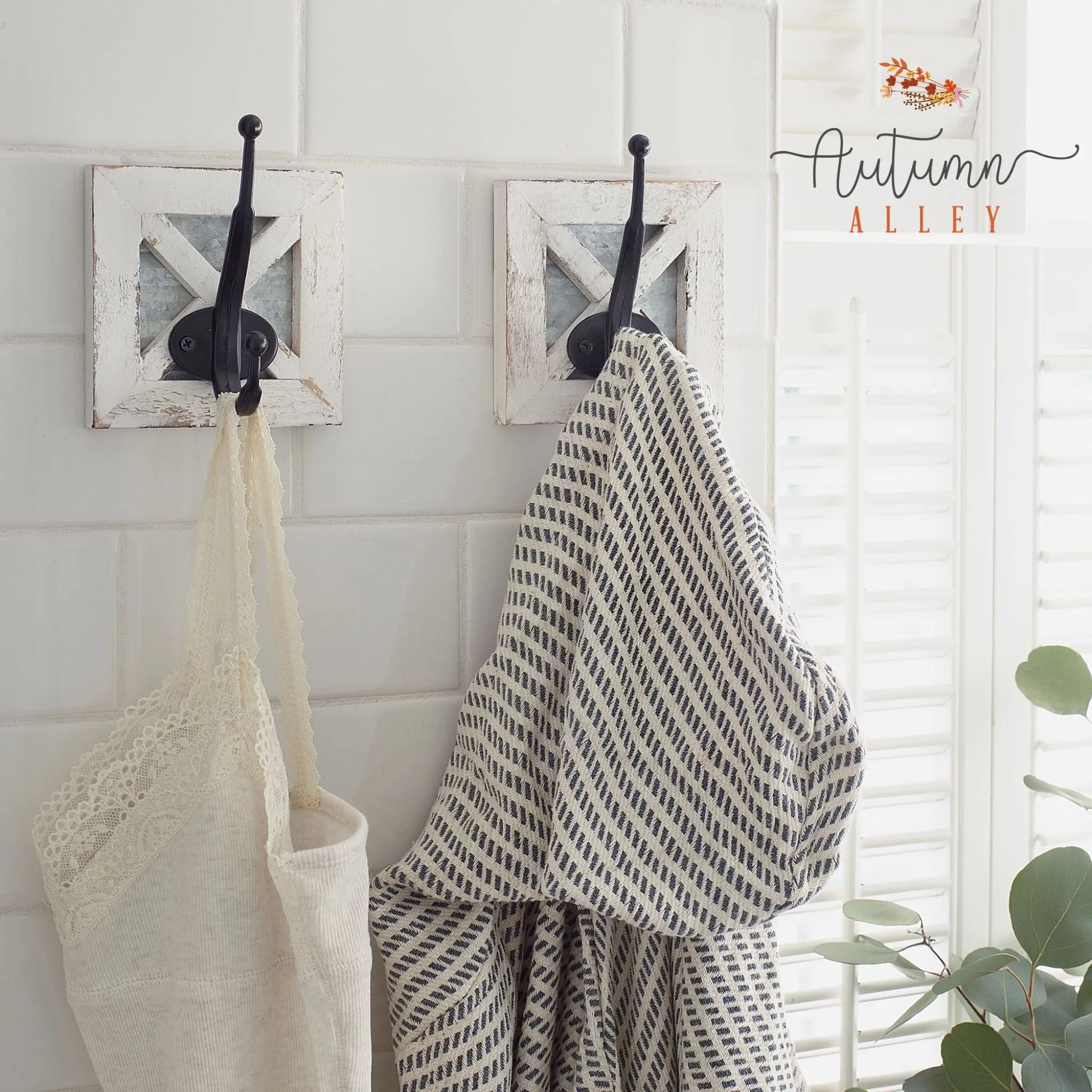 2 or 4 Piece Barn Door Rustic Wall Hooks