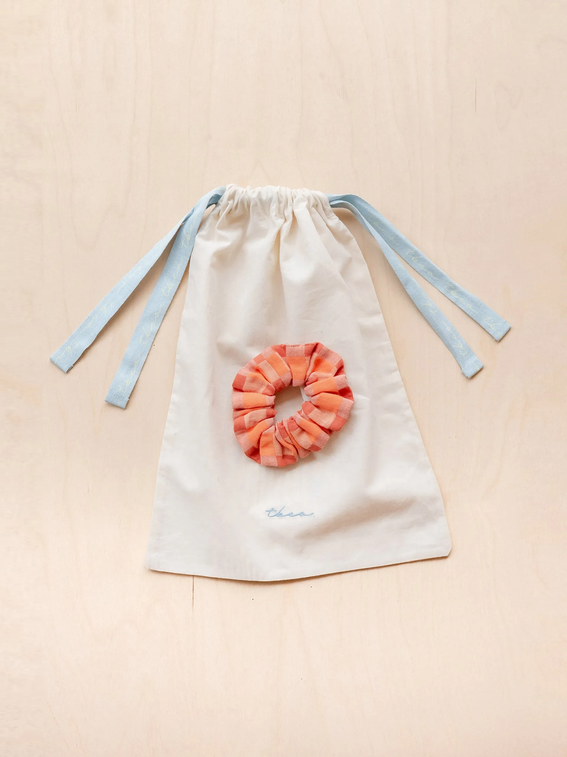 Cotton pyjamas in apricot checkerboard