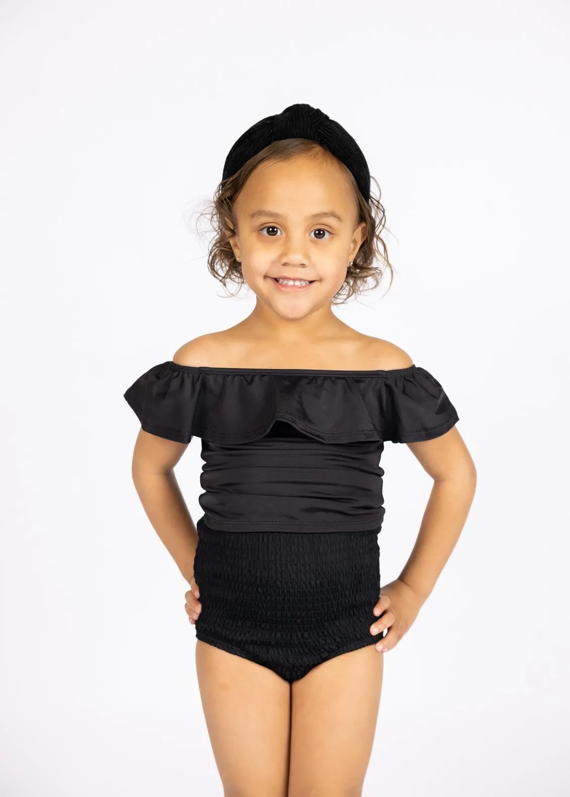 Mini Ruffled Around Top | Black