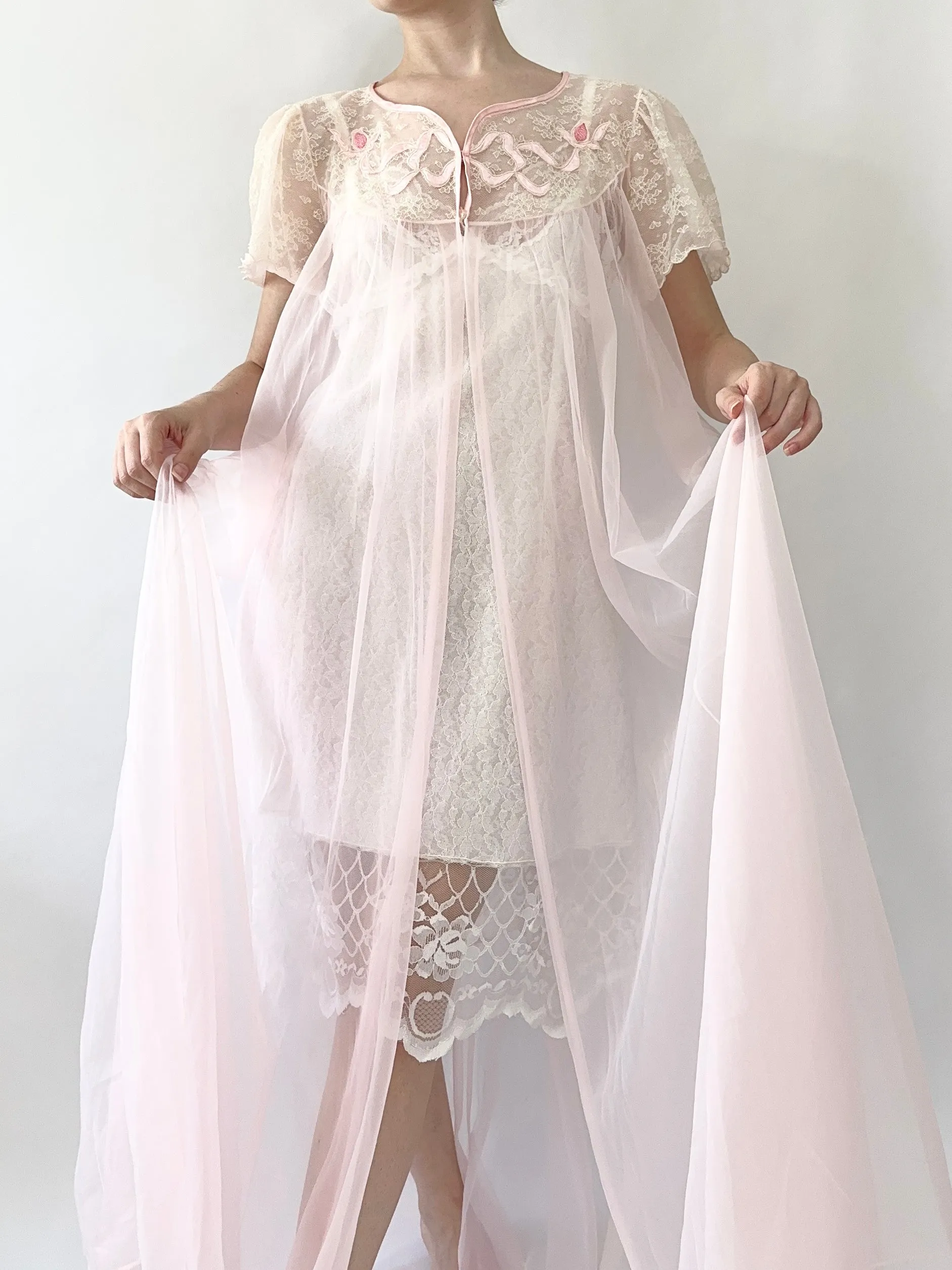 Pink Bow 70s Sheer Peignoir (M)